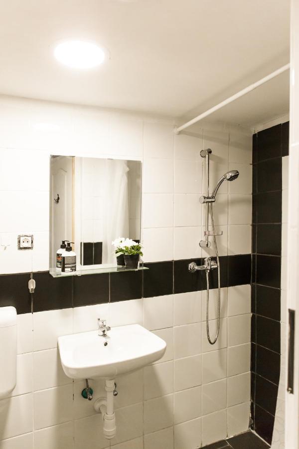 Modern Budget Lofts In The City Centre Budapest Ngoại thất bức ảnh